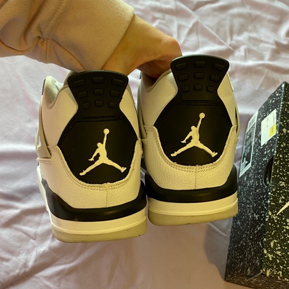 Jordan Men's White and Black Sneakers - Picture 3 of 11